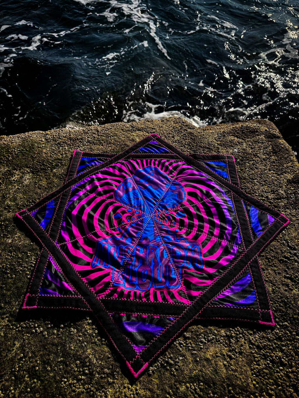 Mushroom Cloud Flow Star